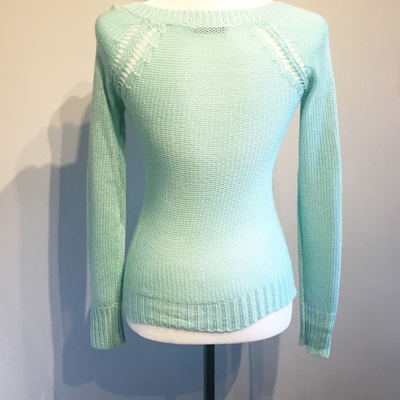 🌸Bluenotes Mint Green  Sweatet - Picture 2 of 5